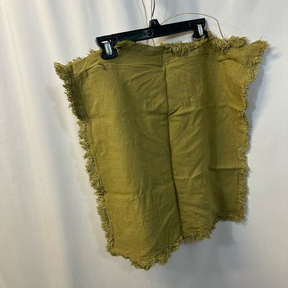 Atlinia Pillow Case Sham Fringed Cushion Cover 20"x20" Linen Blend Olive NWT - Picture 2 of 4